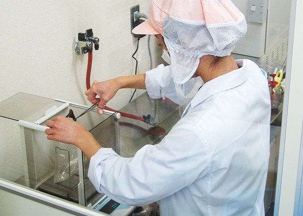 幸右衛門造 お多福 香炉 トヒコカ 東さ6-0208① dk82-04-1_1.jpg